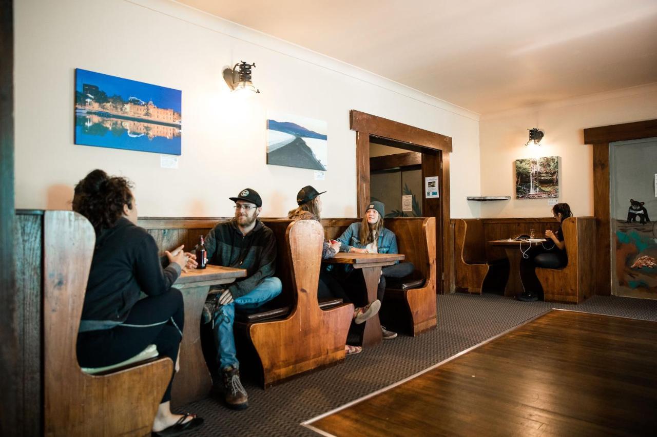 The Pickled Frog Hostel Hobart Exterior photo